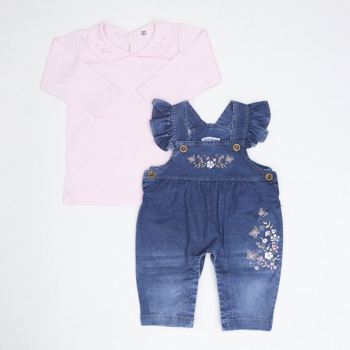 OVEROL EN DENIM PARA NIÑA - MODELO NEWGI